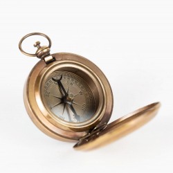 Voyager'S Pocket Compass